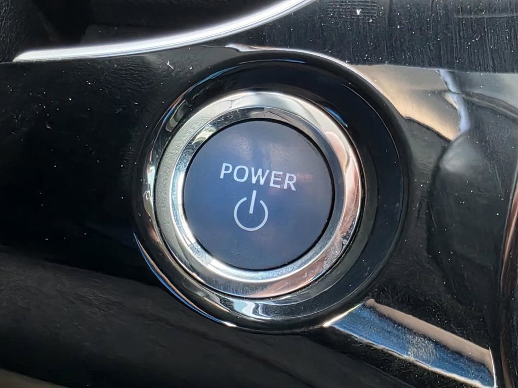 Used 2019 Toyota Prius XLE w/ Advanced Technology Package image 15
