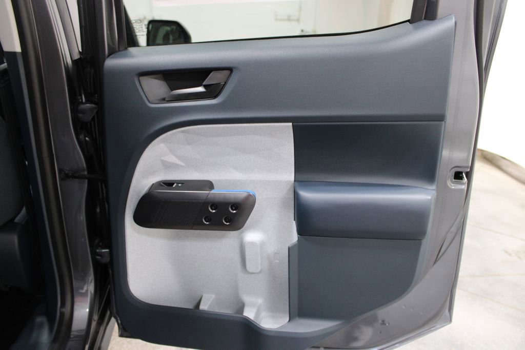 New 2026 Ford Maverick XLT w/ XLT Luxury Package image 30