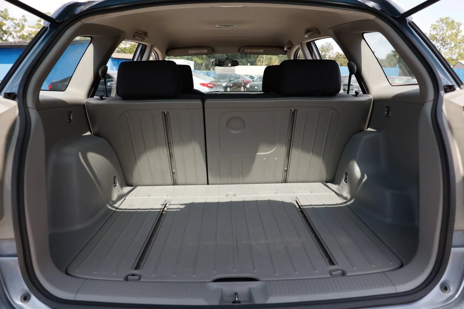 Used 2004 Toyota Matrix XR FWD image 14