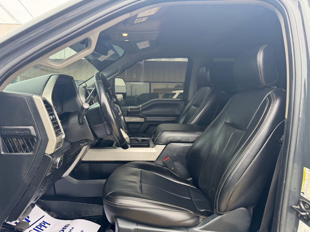 Used 2021 Ford F250 Lariat w/ Lariat Value Package AWD/4WD image 13