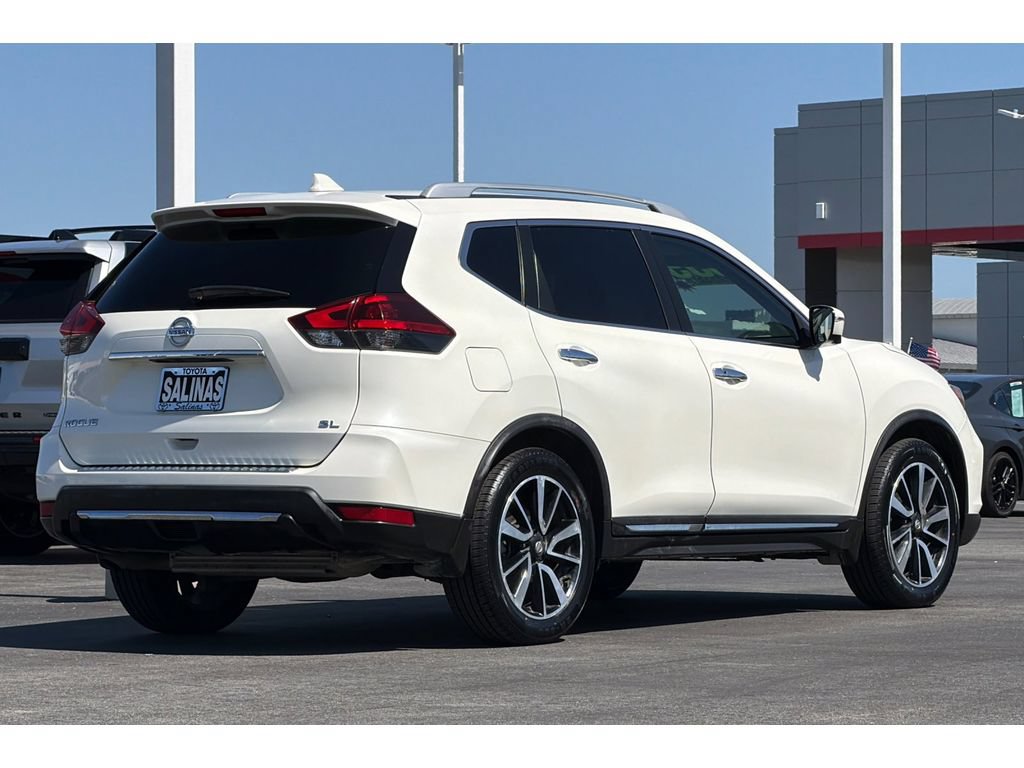 Used 2018 Nissan Rogue SL w/ Premium Package FWD image 4