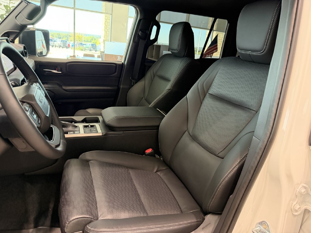 Used 2026 Toyota Land Cruiser w/ Premium Package AWD/4WD image 25
