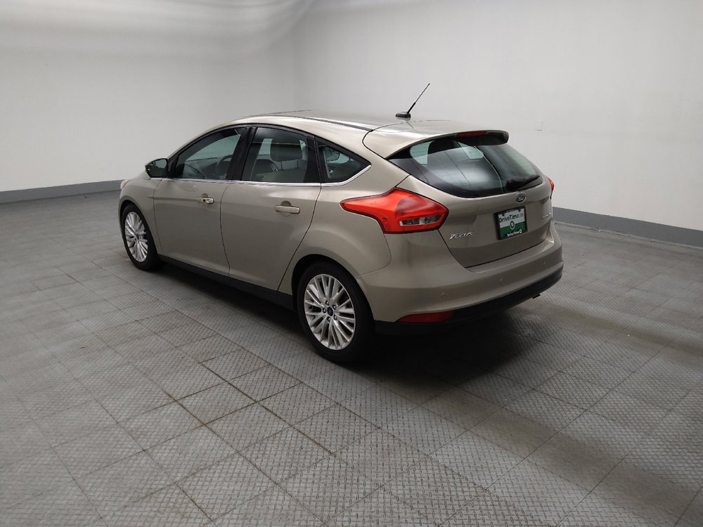 Used 2016 Ford Focus Titanium FWD image 3