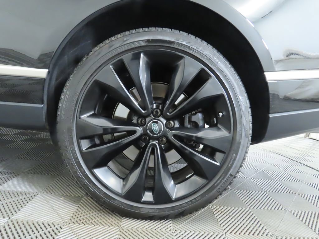 Certified 2021 Land Rover Range Rover Autobiography Fifty Edition image 32