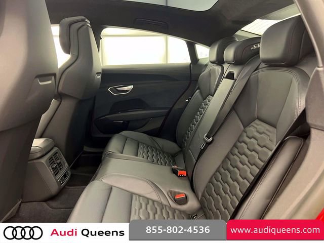 Used 2023 Audi RS e-tron GT w/ Carbon Performance Package AWD/4WD image 12