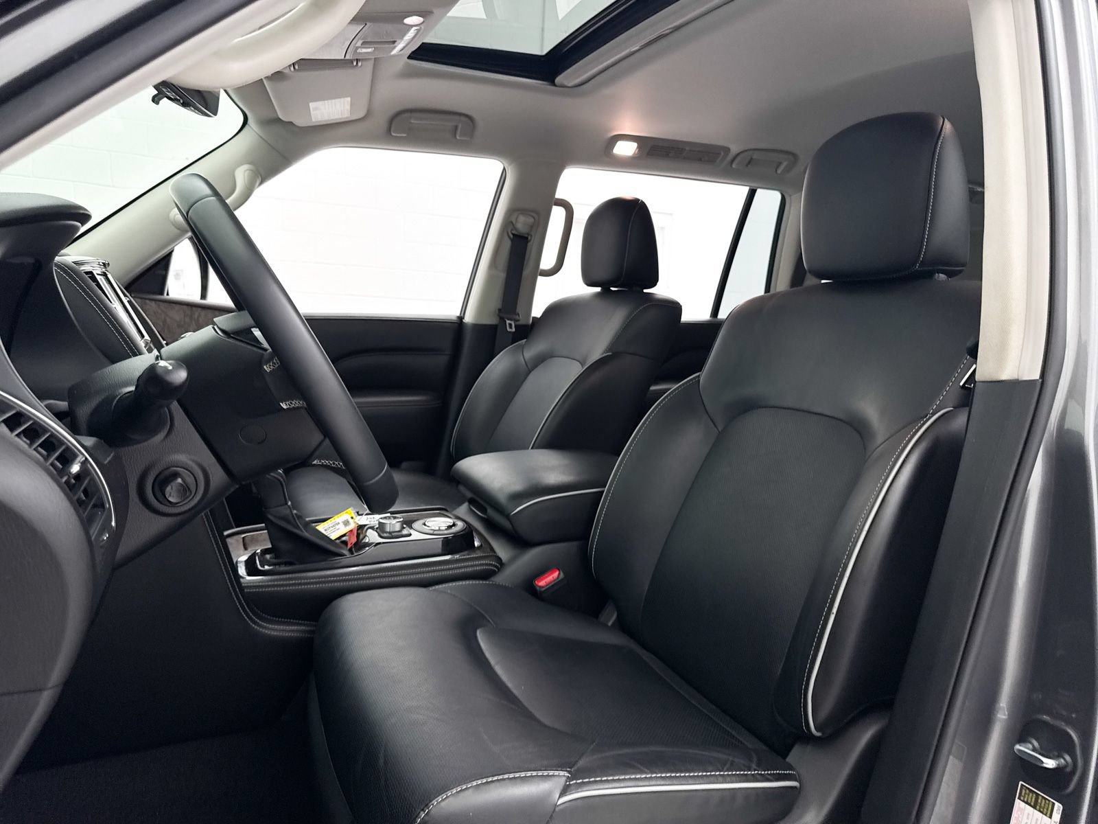 Used 2021 INFINITI QX80 Premium Select w/ Cargo Package RWD image 18