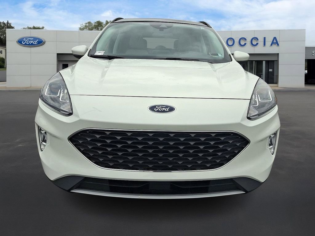 Certified 2022 Ford Escape SEL w/ Technology Package image 2