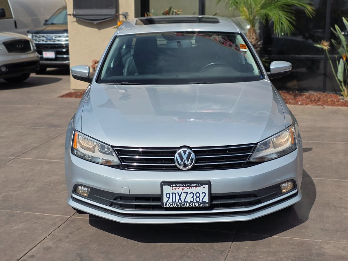 Used 2015 Volkswagen Jetta SEL FWD image 4