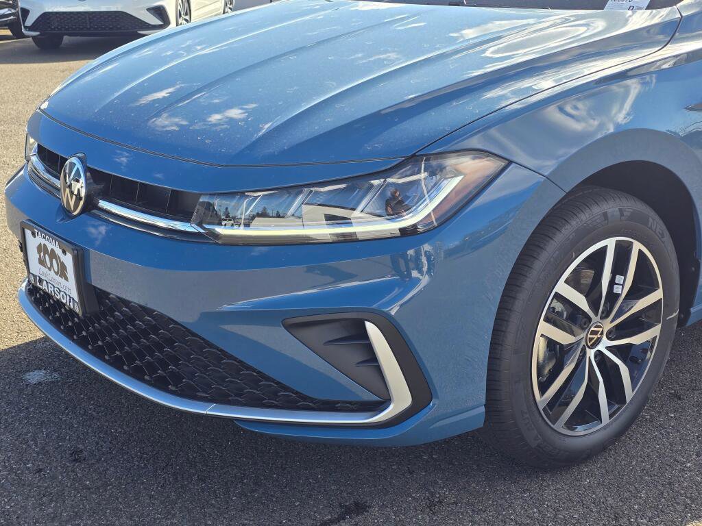 New 2026 Volkswagen Jetta SE image 10