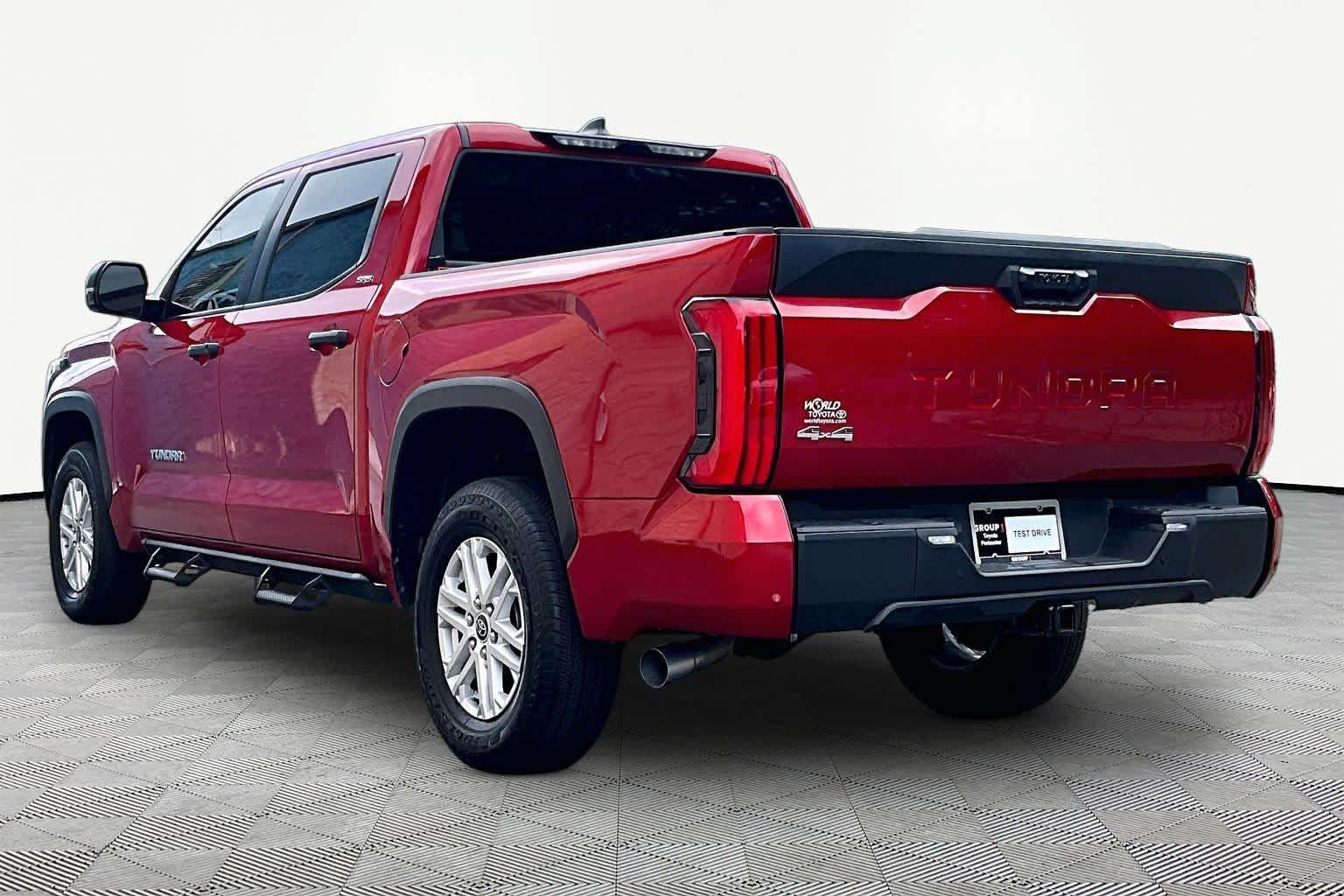 Used 2024 Toyota Tundra SR5 w/ SR5 Convenience Package AWD/4WD image 12