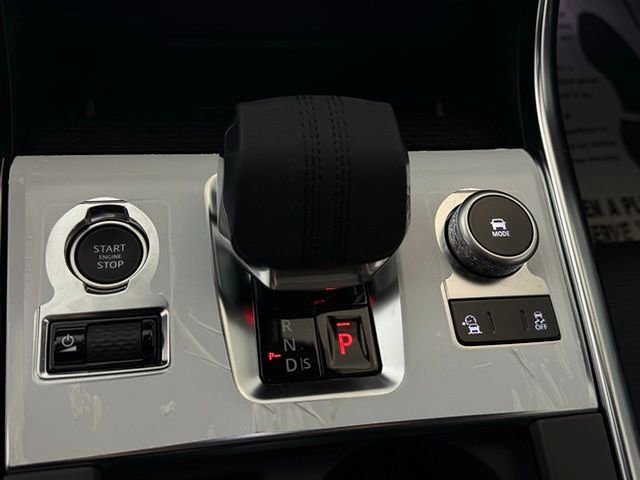 New 2024 Jaguar XF R-Dynamic SE image 35