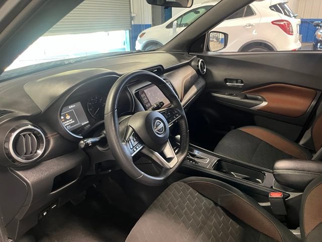 Used 2024 Nissan Kicks SR FWD image 22
