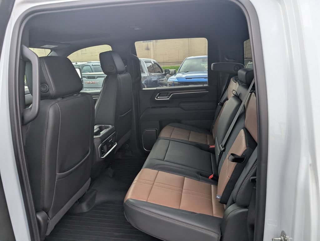 Used 2026 Chevrolet Silverado 3500 High Country w/ High Country Premium Package AWD/4WD image 13