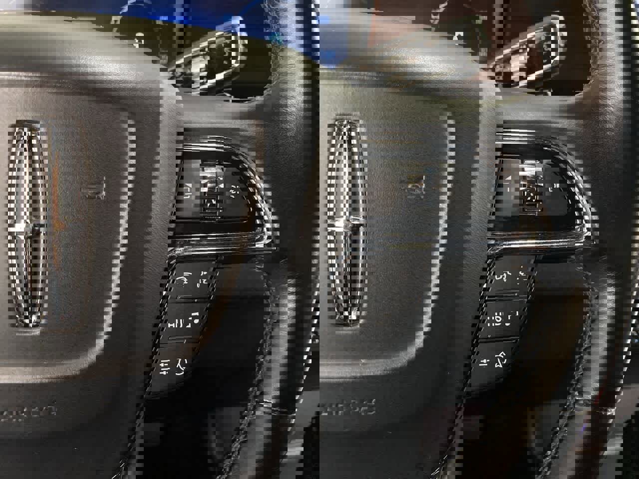 Used 2023 Lincoln Navigator L Reserve image 20