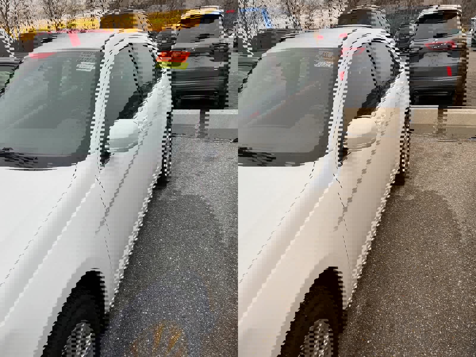 Used 2013 Chrysler 200 Touring image 7