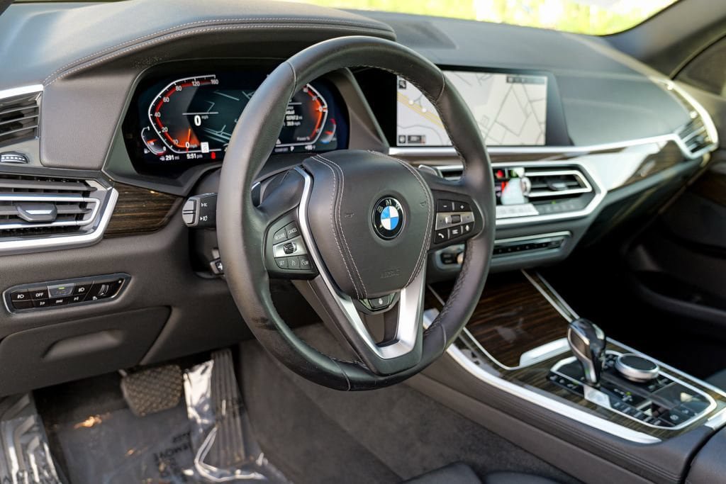 Used 2021 BMW X5 xDrive40i w/ Convenience Package AWD/4WD image 21