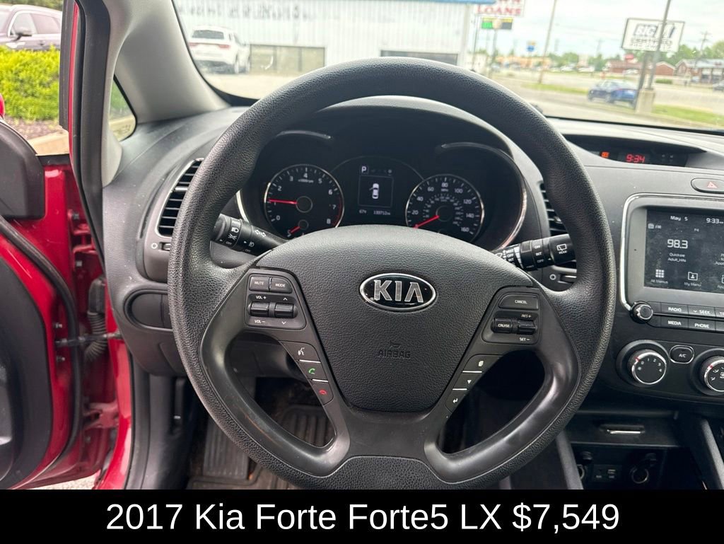 Used 2017 Kia Forte LX w/ Option Group 020 FWD image 10