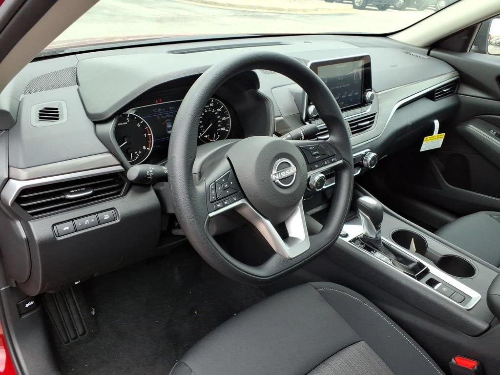 New 2026 Nissan Altima 2.5 SV AWD/4WD image 17