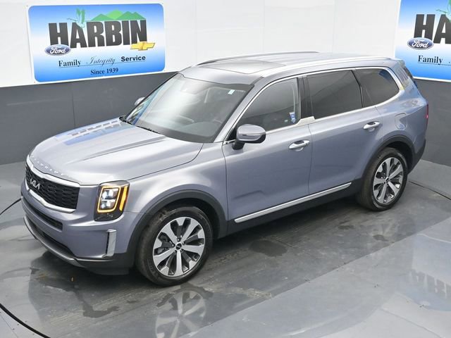 Used 2022 Kia Telluride EX w/ EX Premium Package image 26