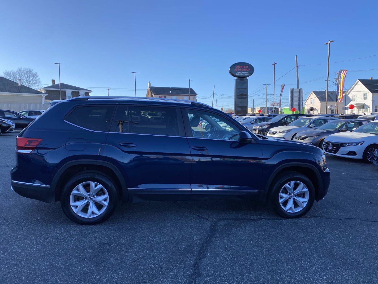 Used 2018 Volkswagen Atlas SEL image 10