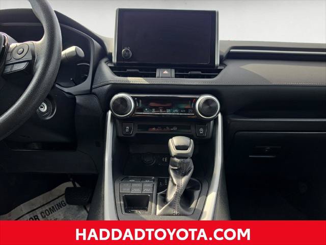 Certified 2024 Toyota RAV4 LE AWD/4WD image 13