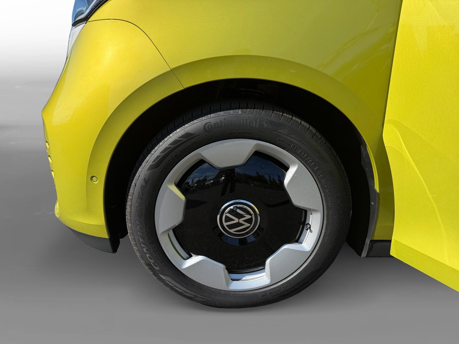 New 2025 Volkswagen ID. Buzz Pro S Plus image 9