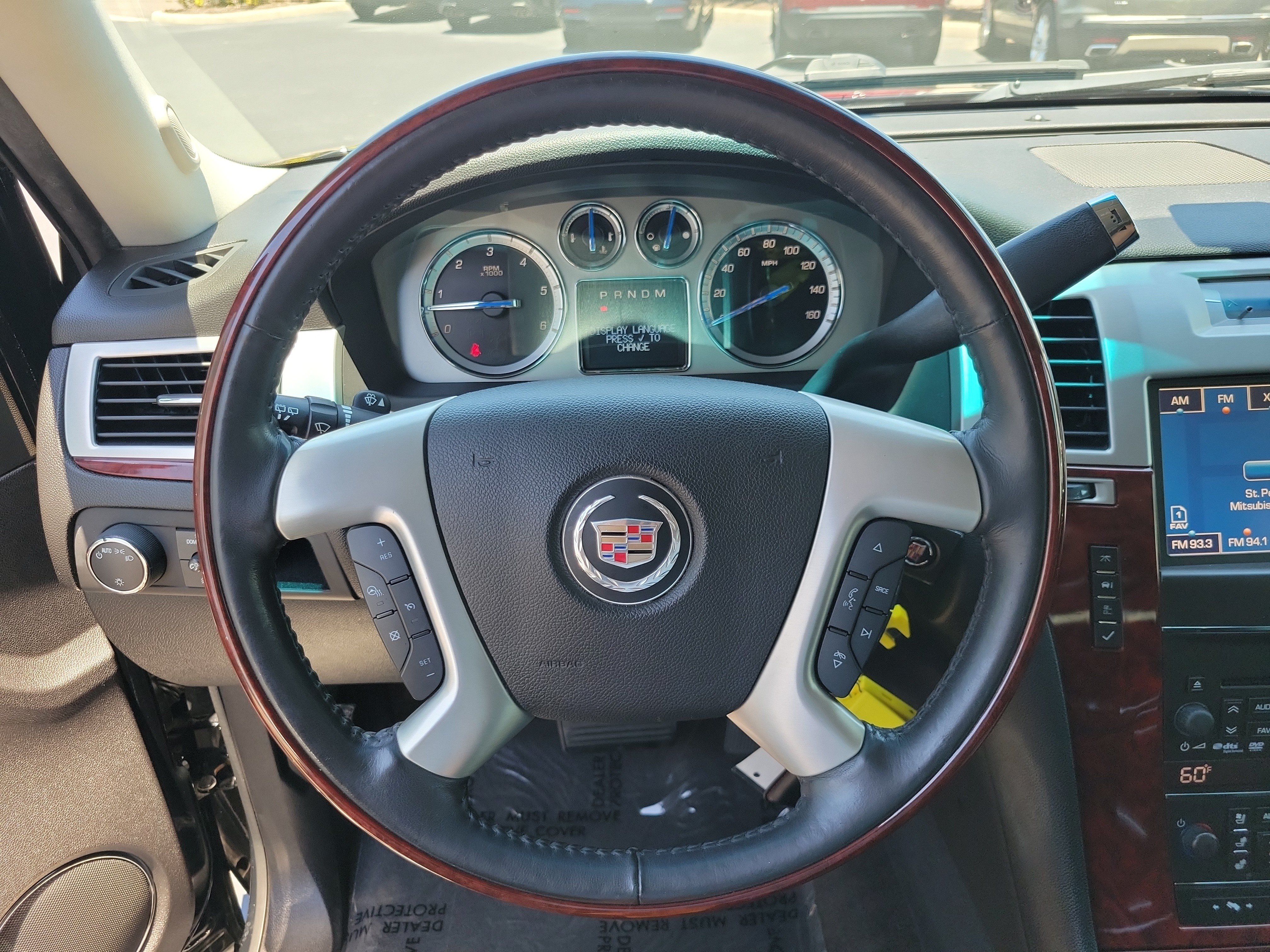 Used 2014 Cadillac Escalade Premium RWD image 28