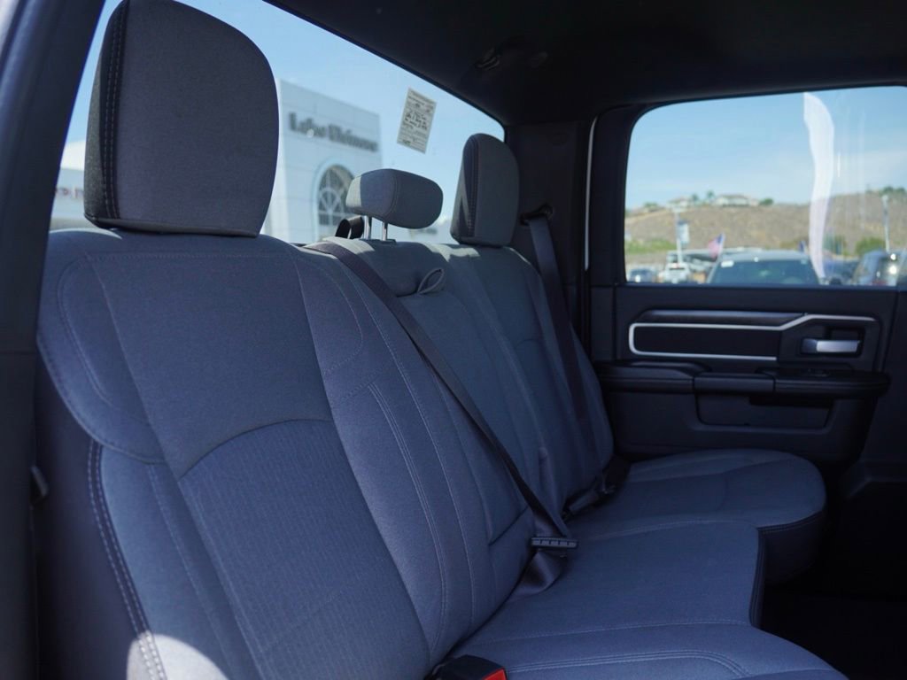 Certified 2024 RAM 3500 Big Horn image 32