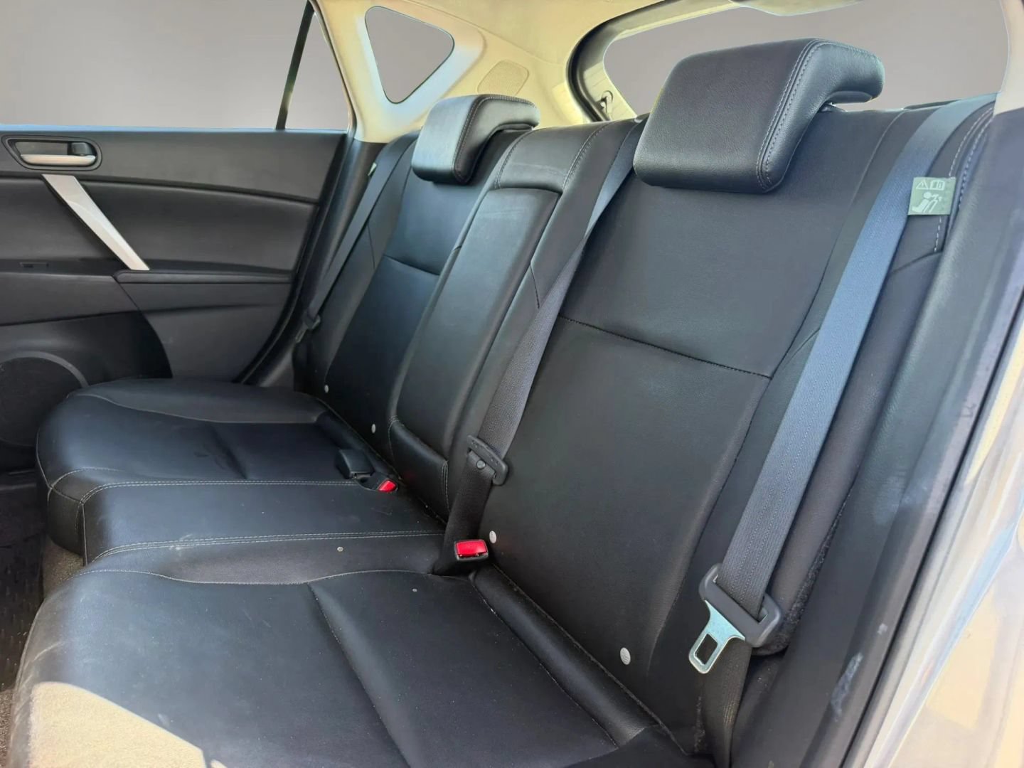 Used 2010 MAZDA MAZDA3 s Grand Touring FWD image 13