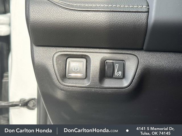 Used 2021 GMC Acadia SLT w/ Elevation Edition FWD image 25