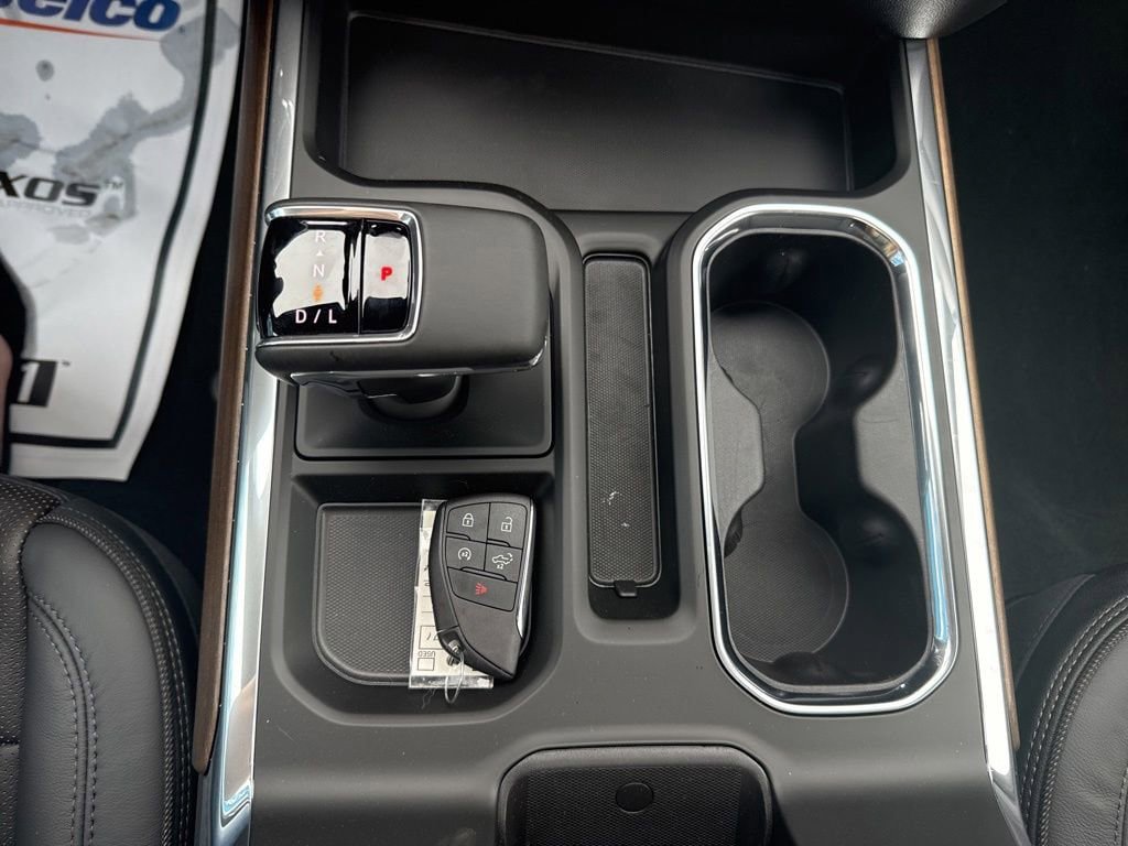 New 2026 Chevrolet Silverado 1500 High Country AWD/4WD image 29