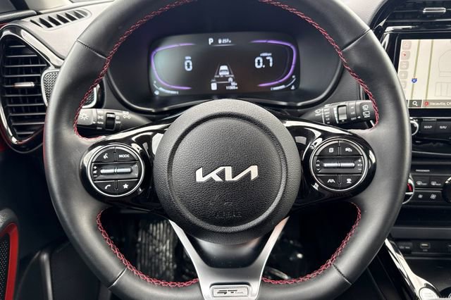 Certified 2025 Kia Soul GT-Line w/ GT-Line Technology Package image 30