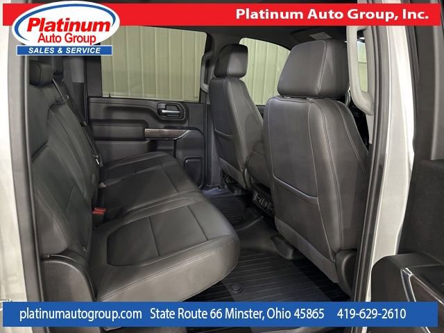 Used 2023 Chevrolet Silverado 3500 LTZ AWD/4WD image 33