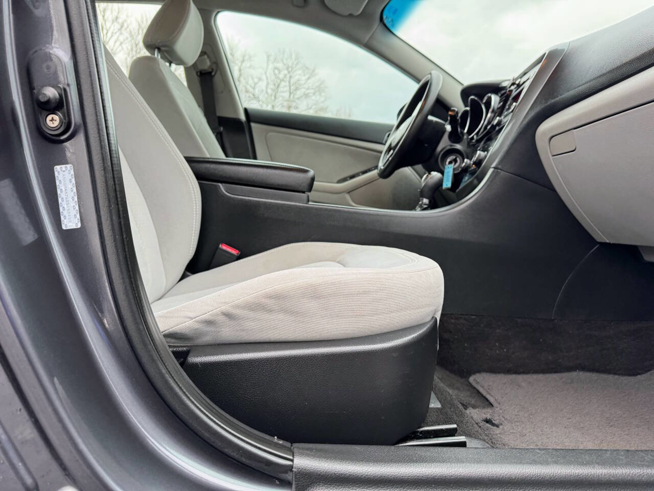 Used 2011 Kia Optima LX image 21