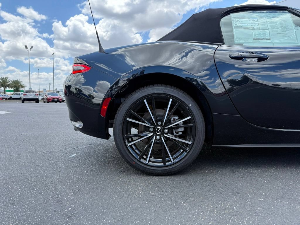 New 2026 MAZDA MX-5 Miata Club RWD image 12