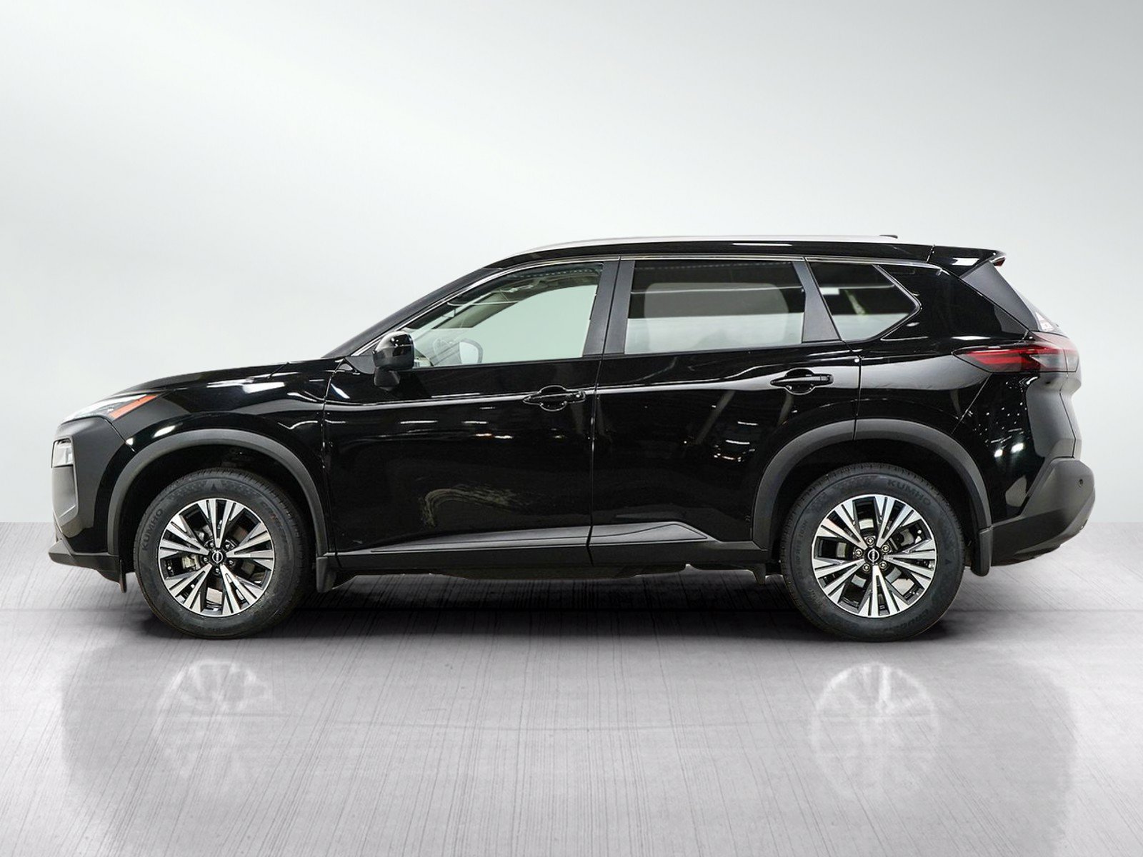 Used 2023 Nissan Rogue SV w/ SV Premium B Package AWD/4WD image 3