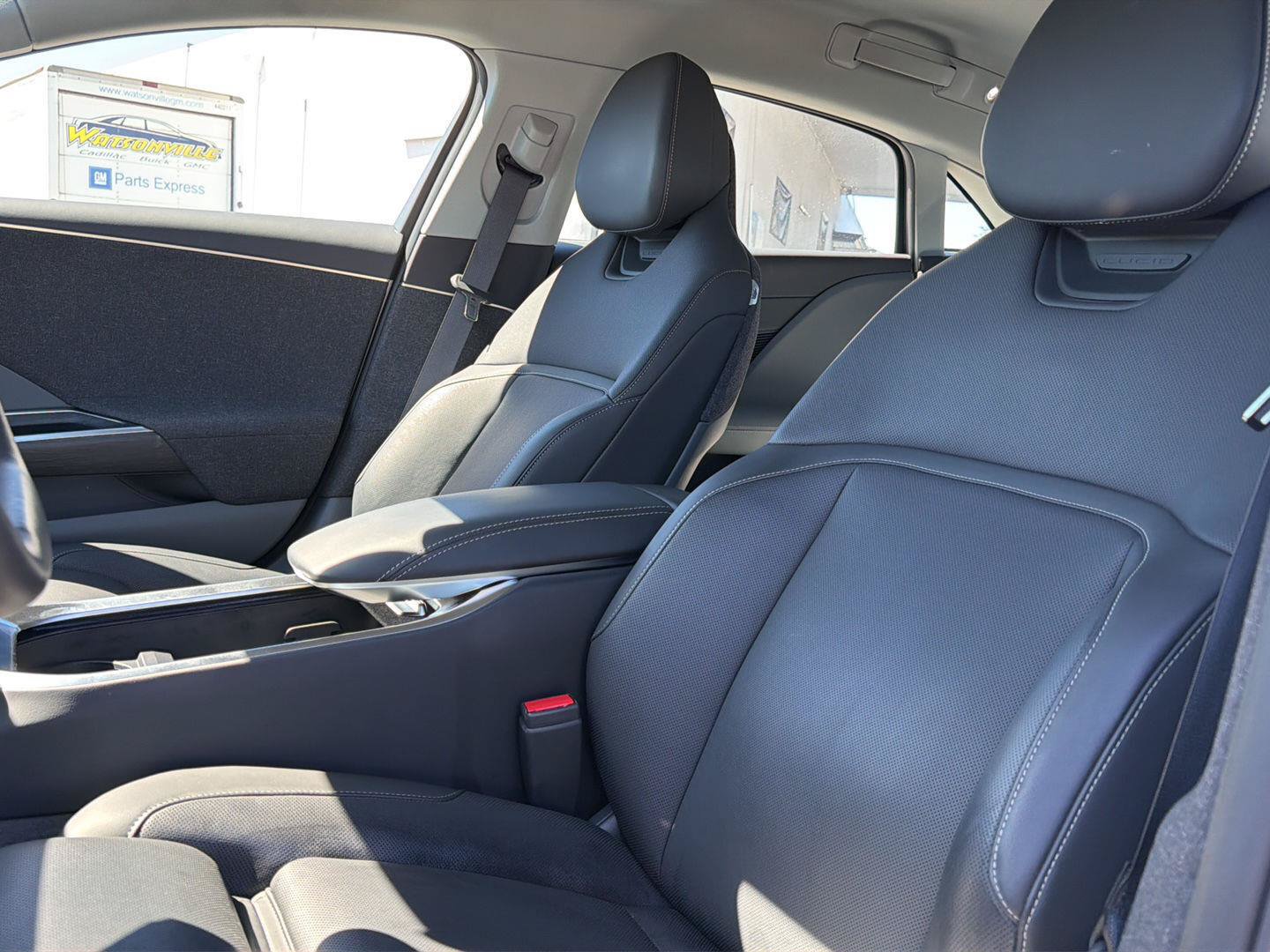 Used 2025 Lucid Air Touring AWD/4WD image 7