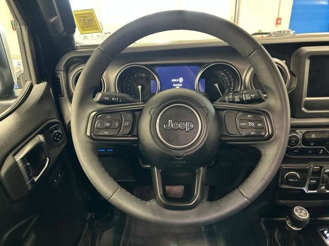 Used 2023 Jeep Wrangler Unlimited AWD/4WD image 14