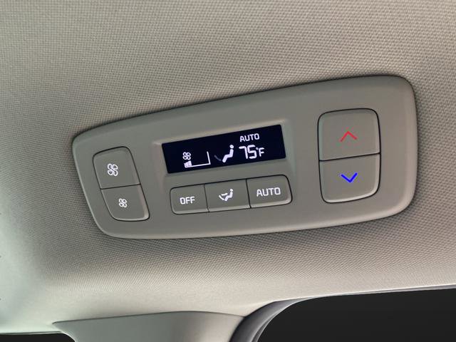 New 2026 Kia Carnival SX image 39