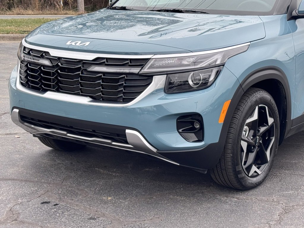 Used 2024 Kia Seltos EX image 35