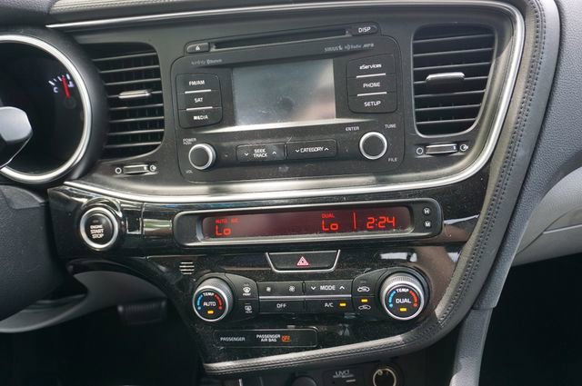 Used 2015 Kia Optima EX w/ EX Premium Package image 4