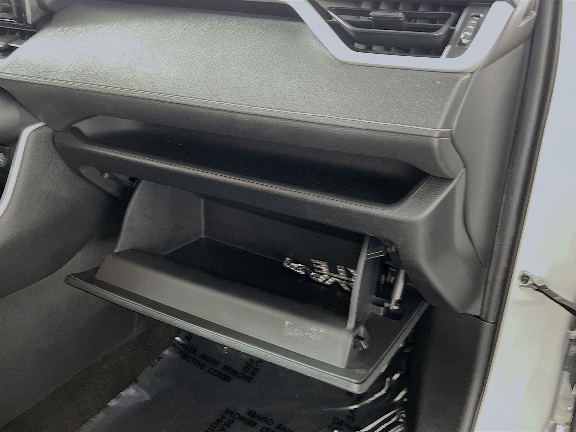 Used 2020 Toyota RAV4 XLE w/ Convenience Package image 35