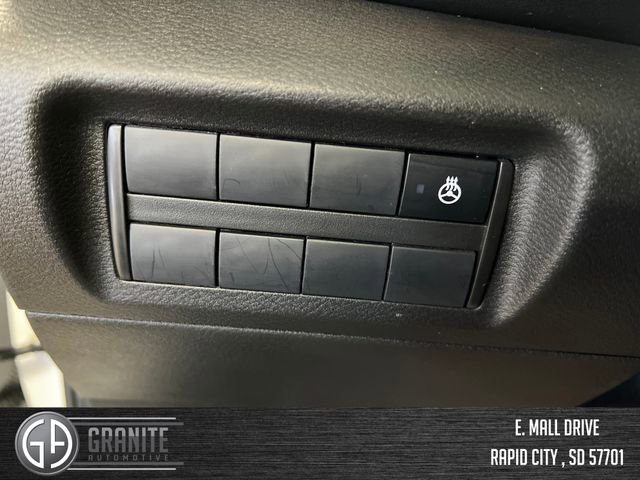 Used 2023 Nissan Kicks SR w/ SR Premium Package image 31