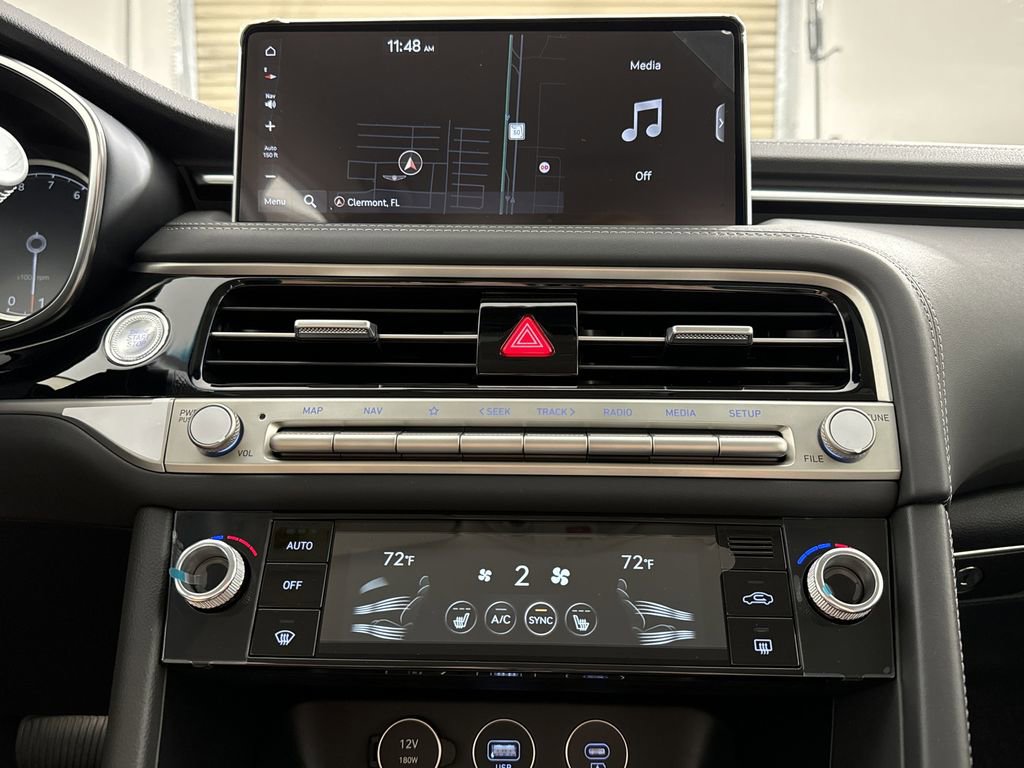 New 2025 Genesis G70 2.5T image 18