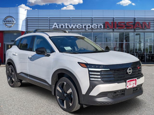 New 2026 Nissan Kicks SR w/ Cold Weather Package AWD/4WD image 1
