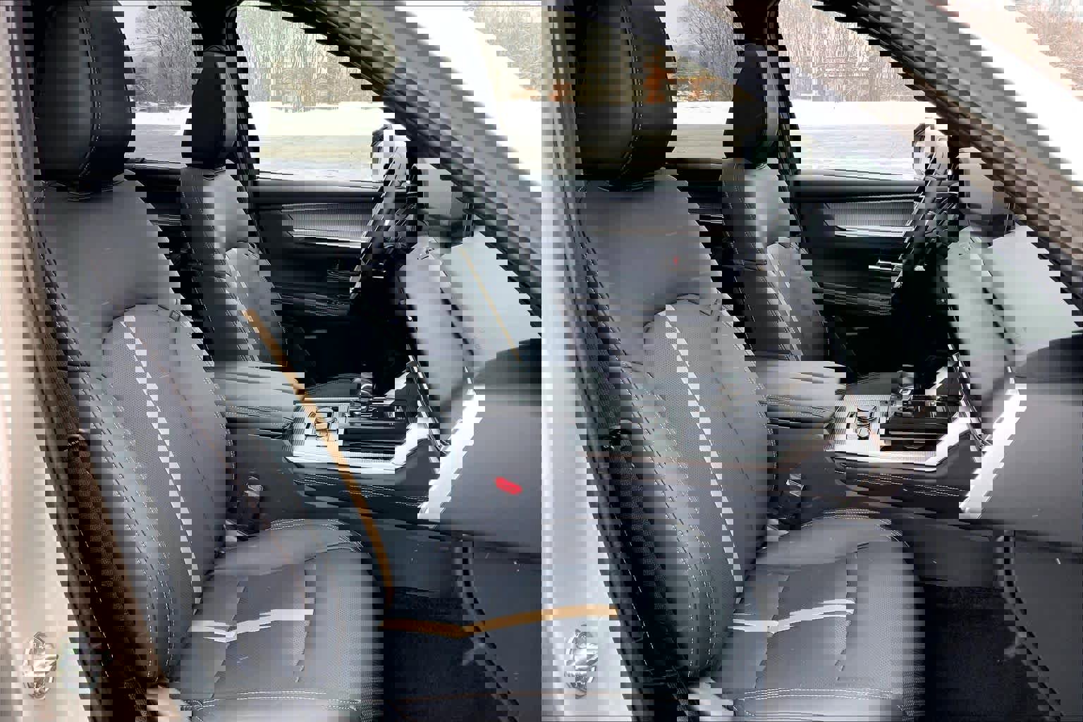 Used 2024 MAZDA CX-90 3.3 Turbo S w/ Premium Package image 8