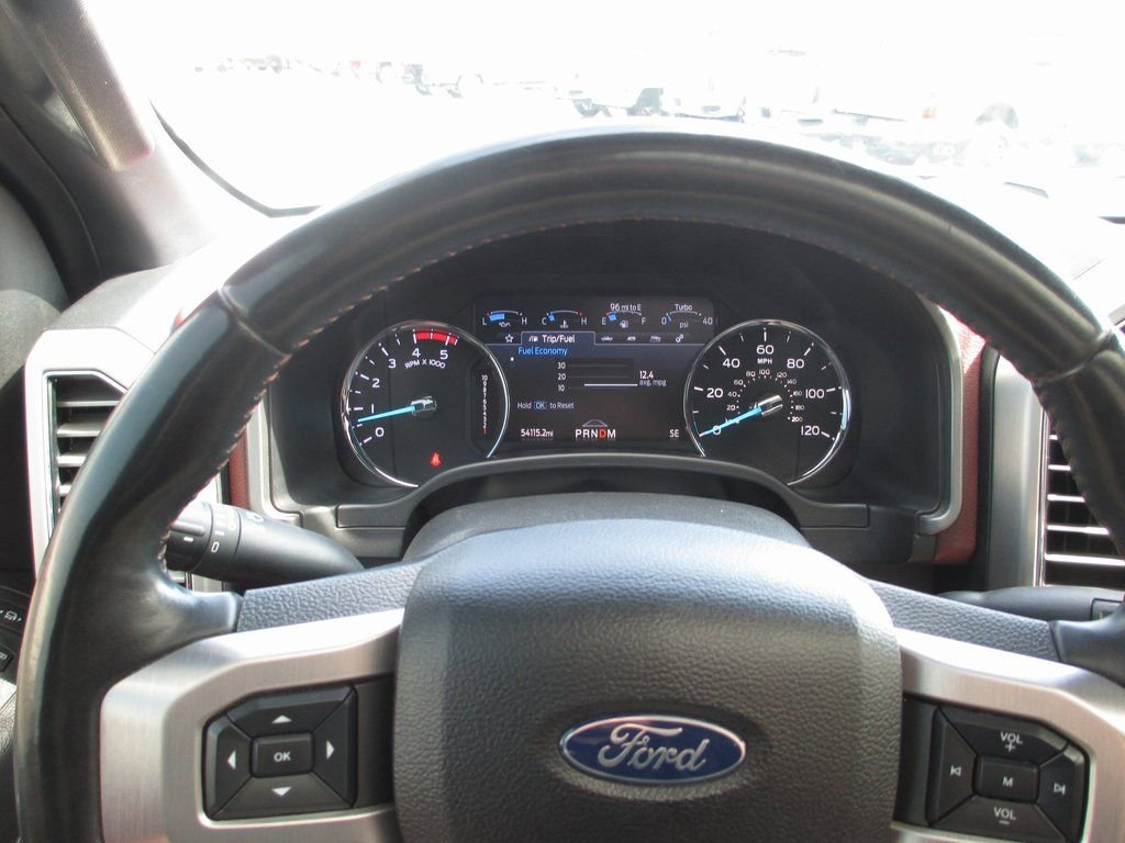 Used 2020 Ford F250 Platinum w/ Tremor Off-Road Package image 32