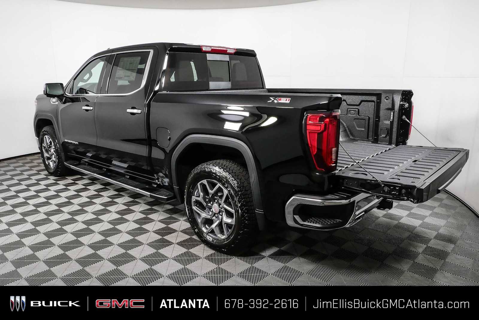 New 2026 GMC Sierra 1500 SLT w/ SLT Premium Plus Package AWD/4WD image 34