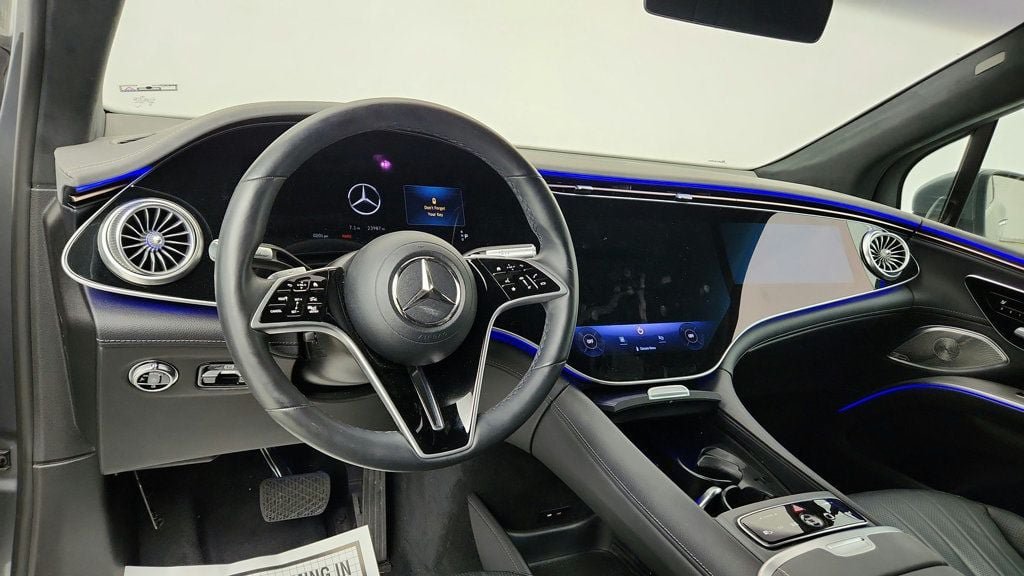 Used 2023 Mercedes-Benz EQS 580 4MATIC SUV image 12