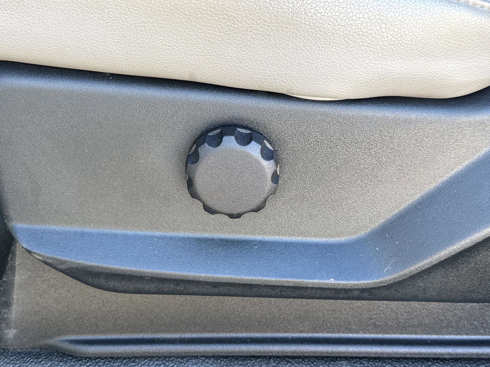 Used 2020 Ford F350 XL w/ Snow Plow Prep Package image 11